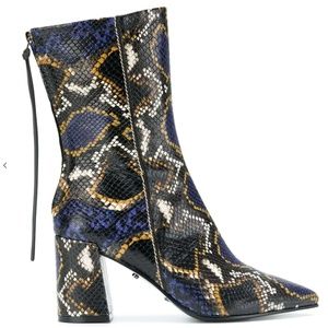 DOROTHEE SCHUMACHER snake effect boots.